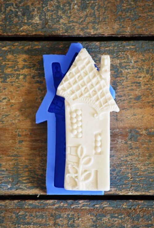 Crystal Candy Bas Relief Mould - Winter Cabin
