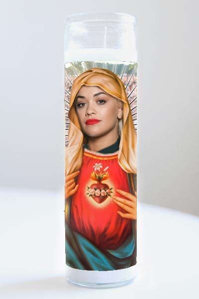 Vela de oración de celebridades Rita Ora