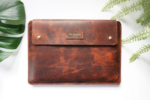 Fin Studio-13" Macbook Case V2 / Leather Macbook Sleeve