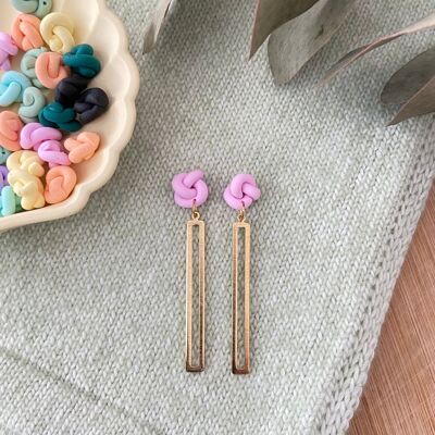 Boucles d'oreilles noeud // Boucles d'oreilles en pâte polymère // Boucles d'oreilles faites à la main // Boucles d'oreilles en laiton // Boucles d'oreilles en argile // Boucles d'oreilles noeud rose