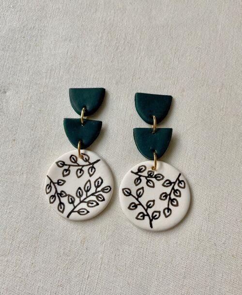 Green and White Polymer Clay Earrings // Floral Earrings // Circle Earrings // Statement Earrings // Handmade Earrings