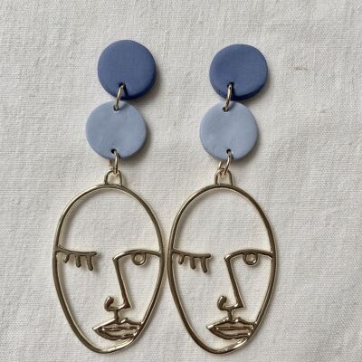 Boucles d'oreilles visage // Boucles d'oreilles en pâte polymère bleue // Boucles d'oreilles en pâte polymère // Boucles d'oreilles en laiton // Boucles d'oreilles déclaration // Fait à la main // Boucle d'oreille dégradé