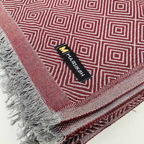 Carré Throw Blanket - BURGUNDY