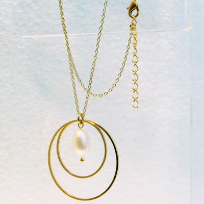 collana di media lunghezza, placcata in oro, perla coltivata d'acqua dolce bianca, K381