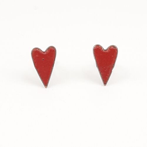 Copper Enamel elongated heart studs in bright red.