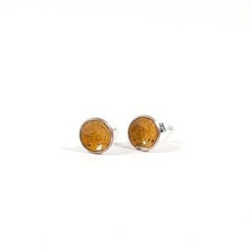 8mm Concave Studs – Sunflower Yellow
