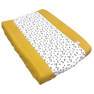 Changing pad cover triangles ocher