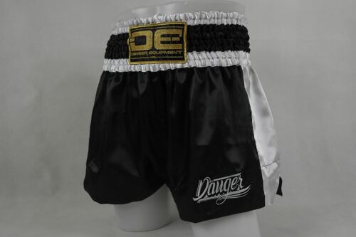 Kickboksbroekje Danger Muay Thai Shorts Eco | zwart-wit - Product Kleur: Zwart / Wit / Product Maat: XL