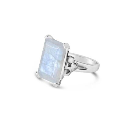 Moonstone and silver statement ring__8.5/Q/58
