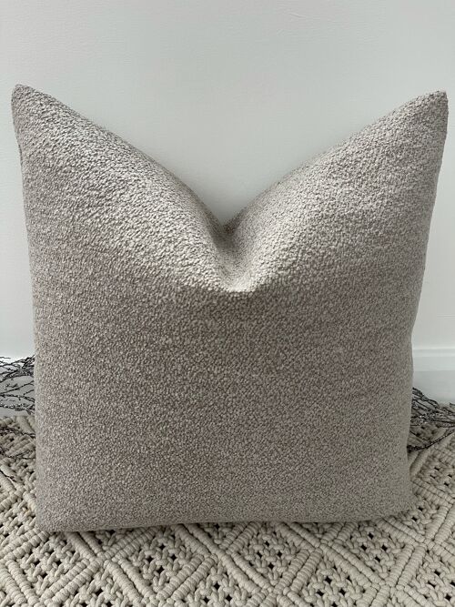 The Luxury Natural Boucle Cushion - 16'' - Yes