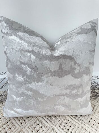 NOUVEAU Coussin The Grey Silver Vestige - 20'' - Oui - Gris 2