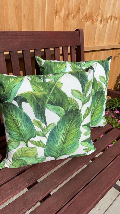 The Outdoor White Leaf Cushion - 16'' - Yes - Black