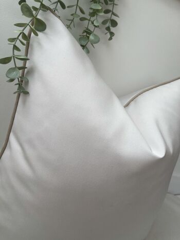 Le coussin d'extérieur blanc, 16'', oui, taupe 4