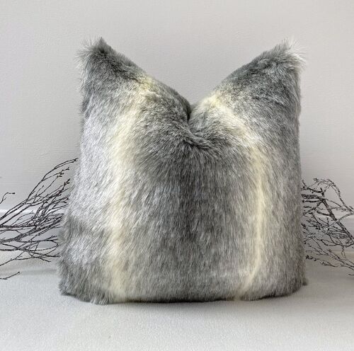 The Lucie Grey Fur - Yes