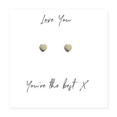 Boucles d'oreilles coeur sur la carte de message Love You