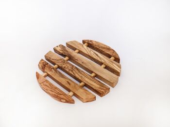 Ensemble de salières et poivrières et sous-verres en bois d'olivier pour casseroles et assiettes 3