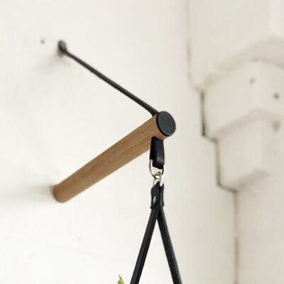 Peg Plant Hanger Noir