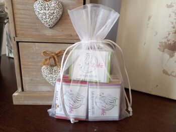 Mini savons dans sachet organza