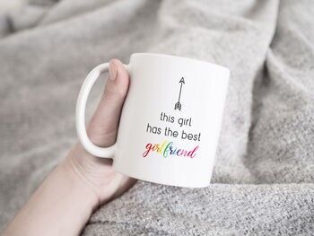 Questa ragazza ha la tazza della migliore fidanzata