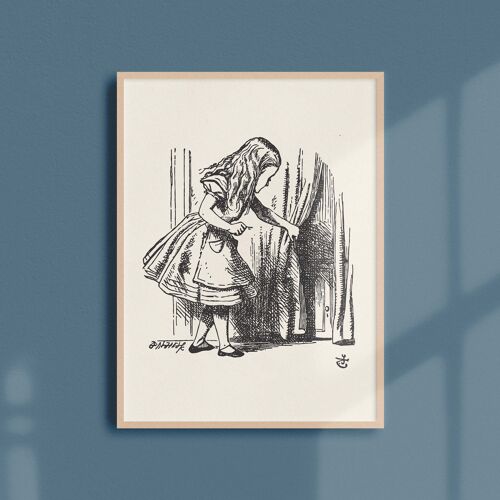 Affiche 21x30 - Alice découvre une toute petite porte derrière le rideau
