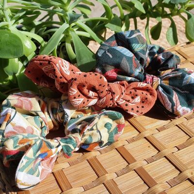 GIRL'S BOW SCRUNCHIE