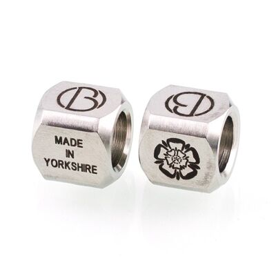 Acero inoxidable Fabricado en…. - Firma fabricada en acero inoxidable Yorkshire Bead