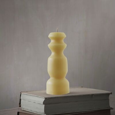 Beeswax candle "Aatos" grain