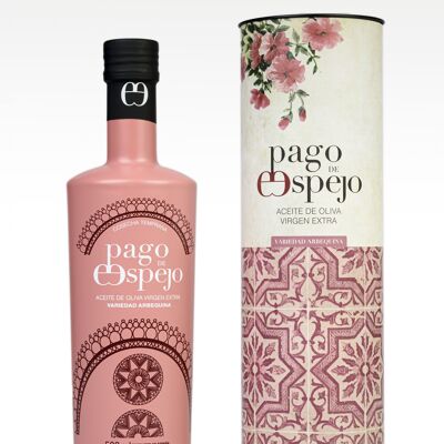 Extra Virgin Olive Oil 500ml. Arbequina. Early Harvest. With limited edition case.