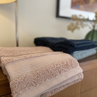 "Stone Skin" hand towel in 100% organic cotton