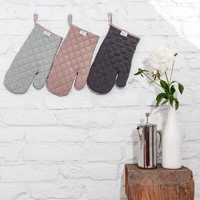 Linen oven mitt