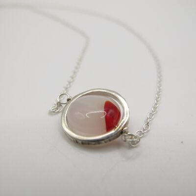 Choker with white and red agate, Collection "Planets"