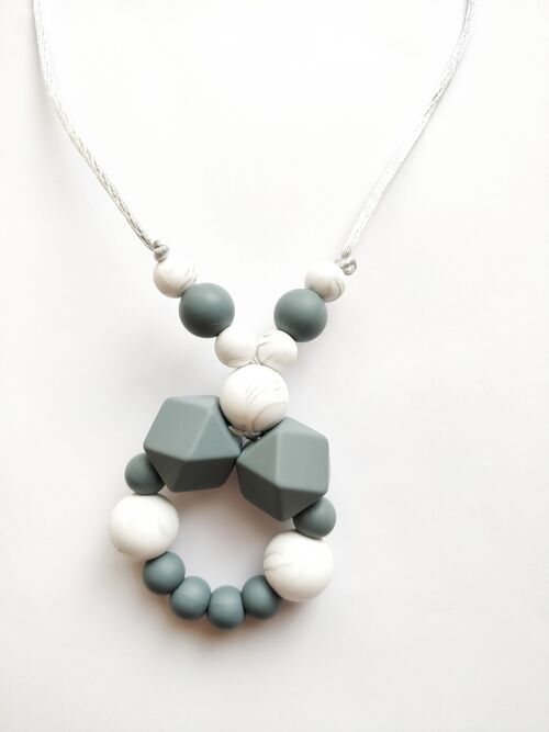 Marble gris collar