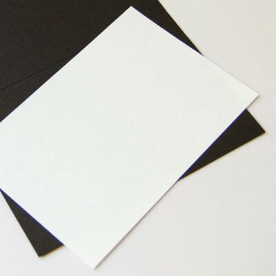 100 off-white insert sheets 16.3 x 11.2 cm (Munken Pure 90 g / sqm)