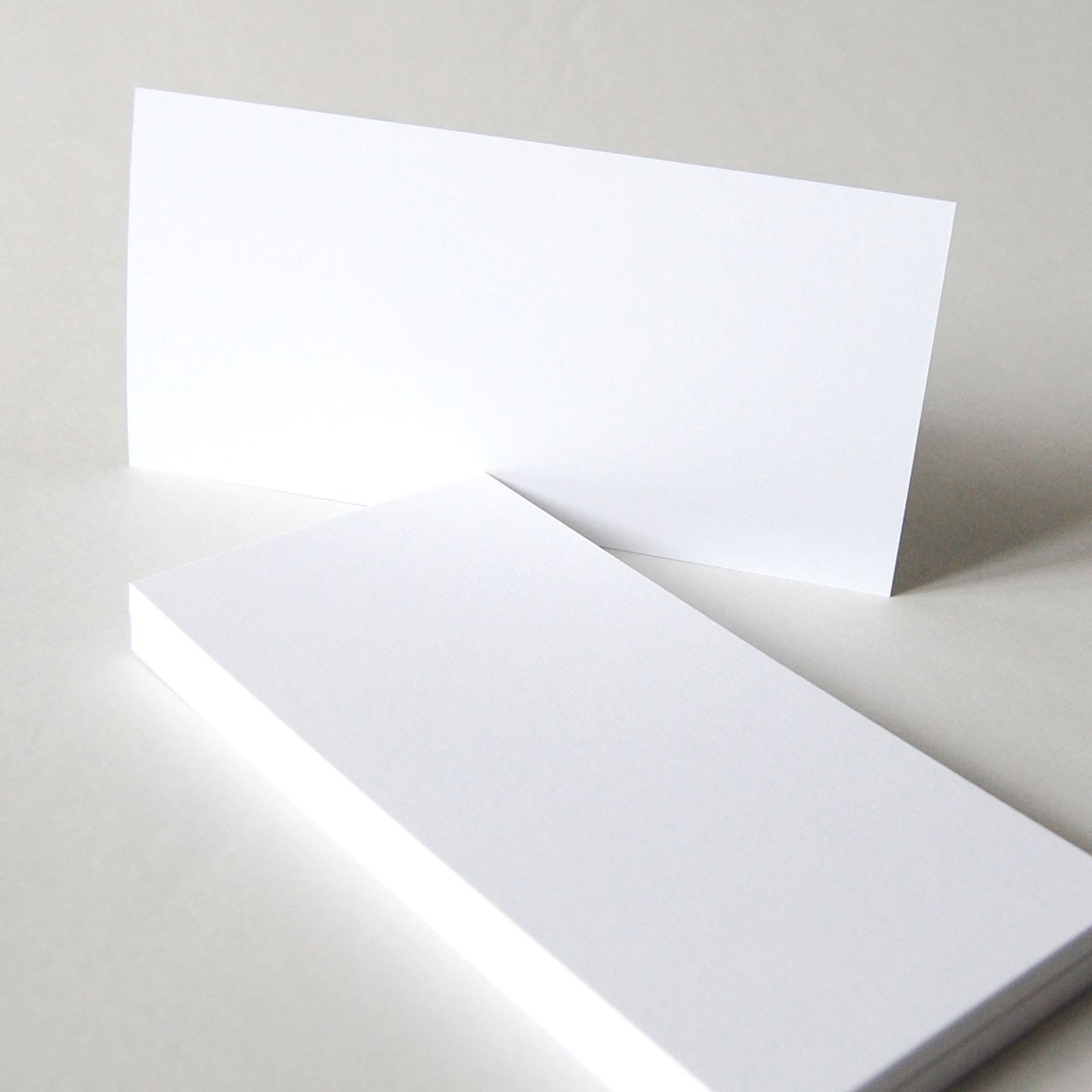 Achat 50 cartes postales vierges blanches DIN longues (carton 246 g/m²) en  gros