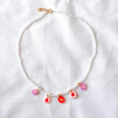 Poppy necklace