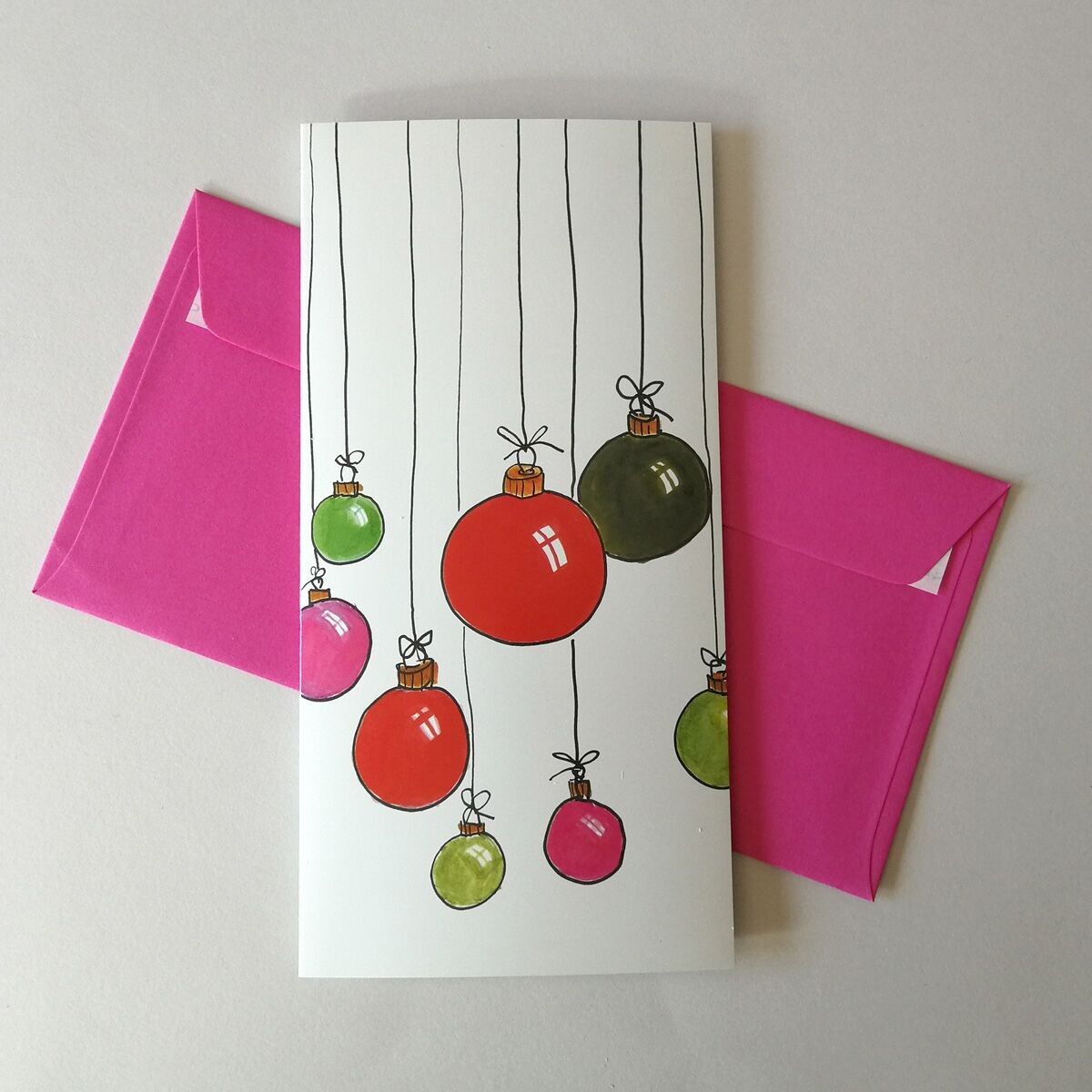 10er Set edle Weihnachtskarten mit pinken Kuverts: Christbaumkugeln