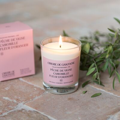 Bougie Parfumée senteur Pêche de Vigne - Camomille-Fleur d'oranger