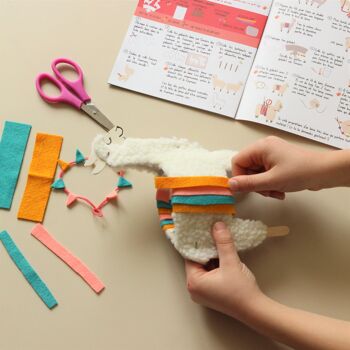 Coffret fabrication Pot à crayon Lama pour enfant +1 livre - Kit bricolage/activité enfant en français 5