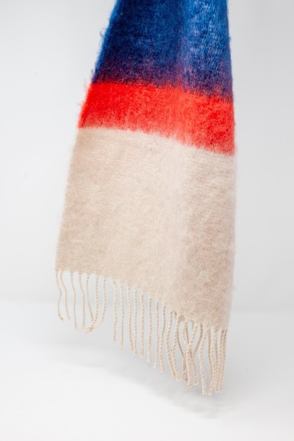 Sciarpa multicolor con frangia