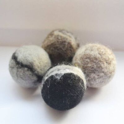 Eco dryer balls naturals