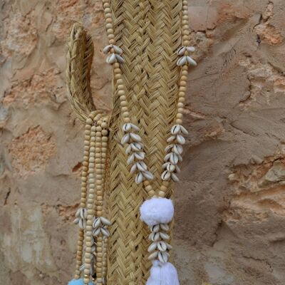 collar conchas color blanco