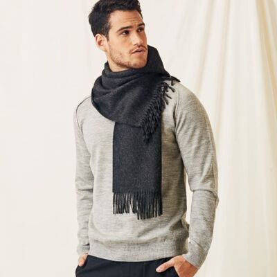 Nantes Charcoal Gray Scarf