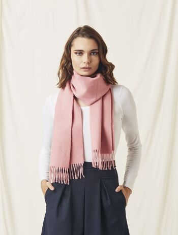 Nantes Pink alpaca scarf 1