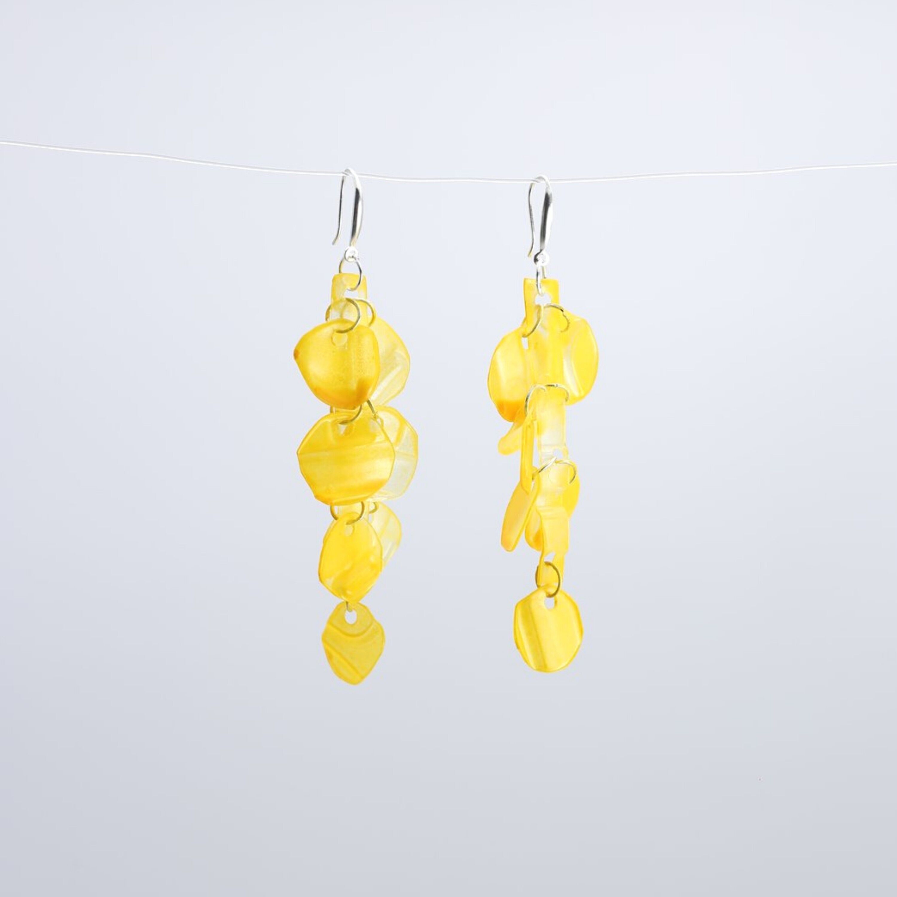 Aqua Seerose Ohrringe - Handbemalt - Gelb