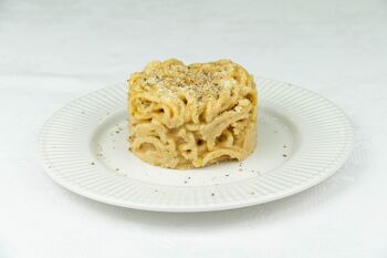 Spaghetti Cacio e Pepe sans gluten - Plat de pâtes italien classique 8