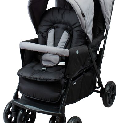 Double stroller for children of close ages (rain cover included)