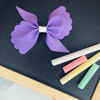 School - 3.5" Scolloped Pinwheel Bow Lilac