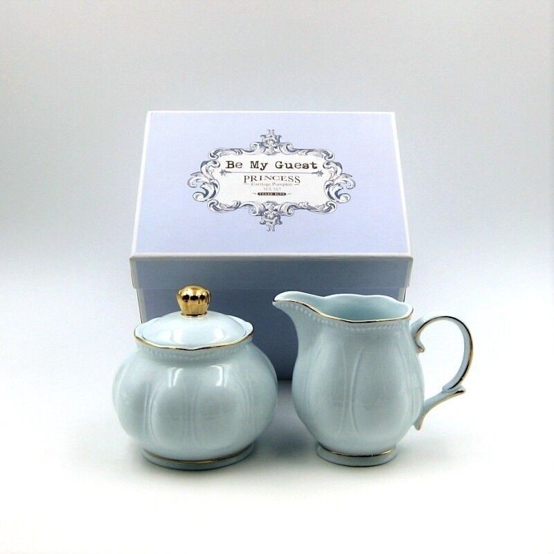 Sii mio ospite, Lattiera e Zuccheriera
 Porcellana di colore blu