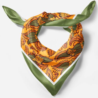 Foulard carré en soie henné orange