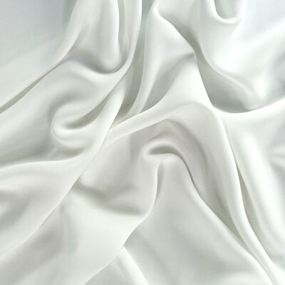 White twist crepe fabric